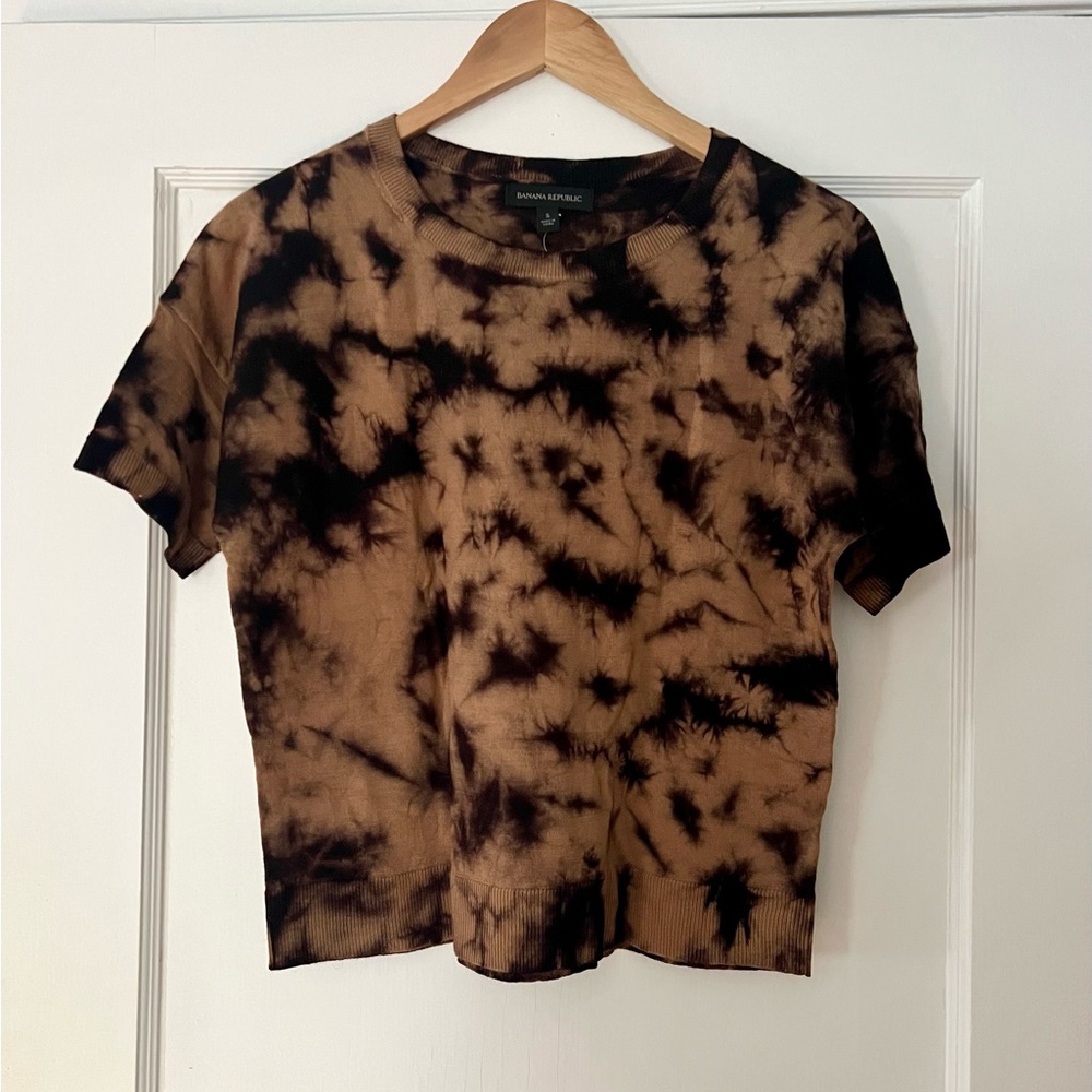 NWT- Banana Republic merino wool top- Small